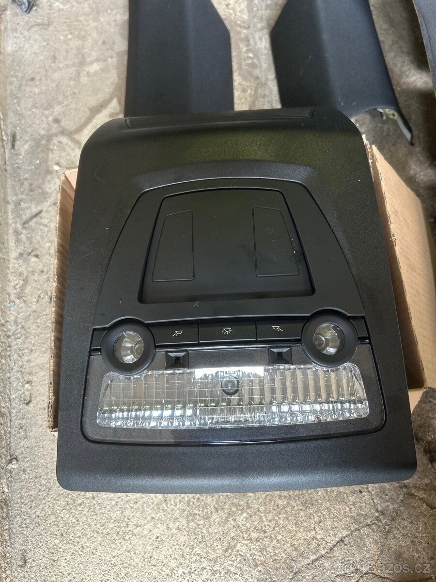 Bmw f11 cerny strop Mpaket - 5