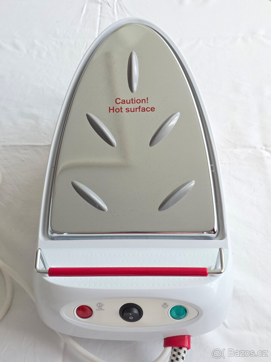 ELECTROLUX EDBS230 - LUXUSNÍ PARNÍ ŽEHLÍCÍ STANICE - 5