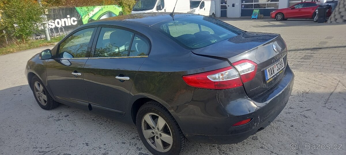 RENAULT FLUENCE 1,6i r.v.2010,naj:126tkm,KLIMA,DOHODA - 5