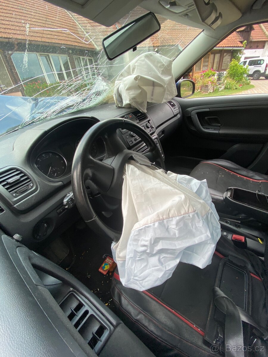 Prodám náhradní díly z Fabie 2 generace - 5