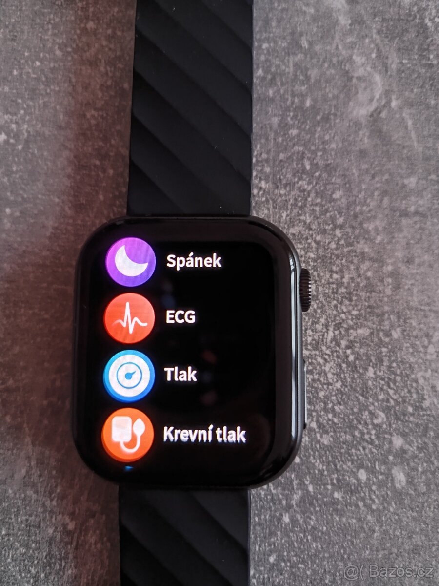 Zdravotní chytré hodinky - 5