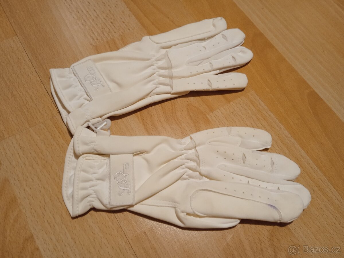 Prodej jezdeckého vybavení - 5