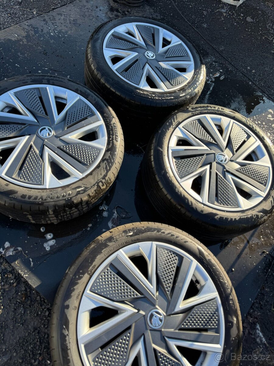 Alu kola Škoda Superb IV 18" Bosona 235/45/18 7mm - 5
