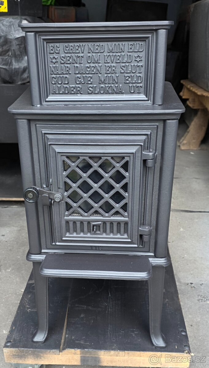 Litinová kamna Jotul F 118 N černý lak - 5