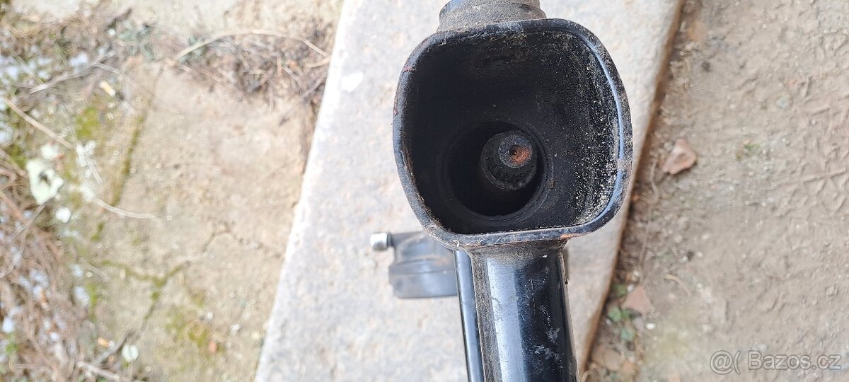 Kyvka s kardanem Honda CBX 650 - 5