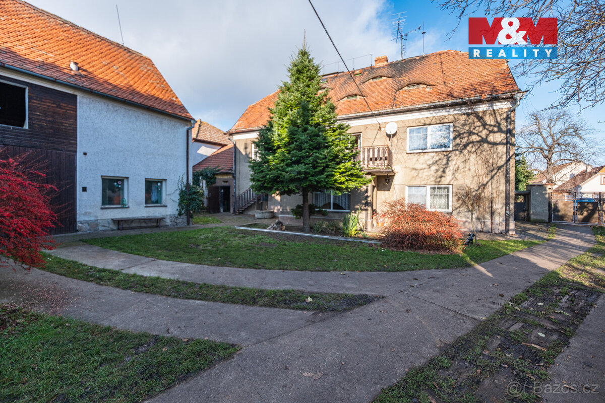 Prodej rodinného domu 8+1, 2873 m² Račetice - 5