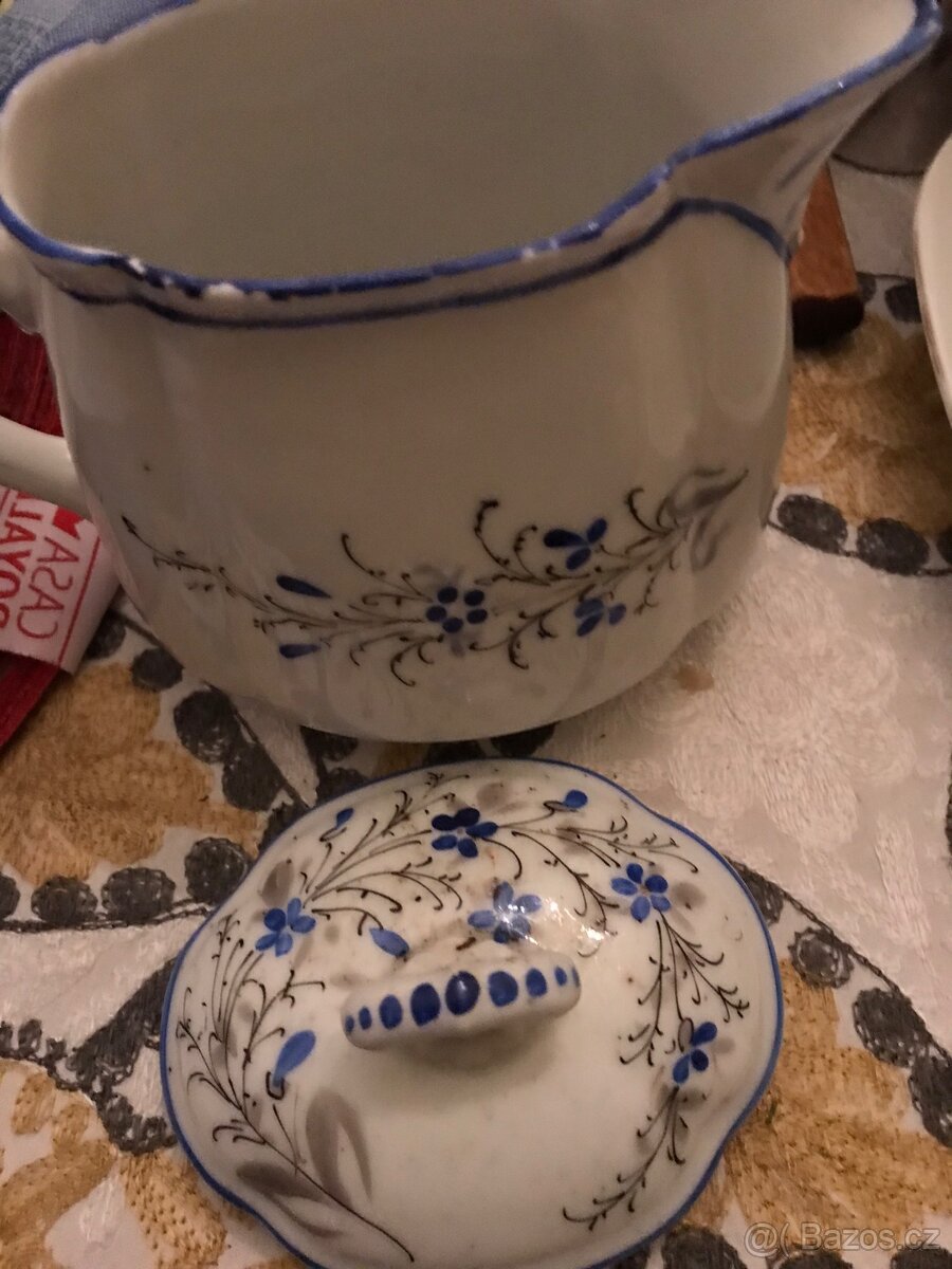 Konvolut porcelánu - 5