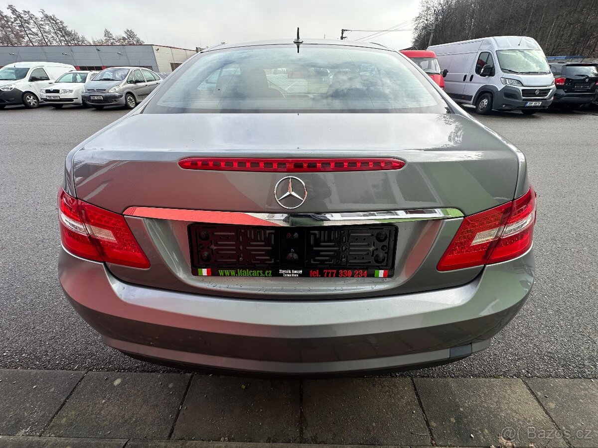 Mercedes-Benz E Coupe E 250 CDI Blue Efficiency Elegance - 5