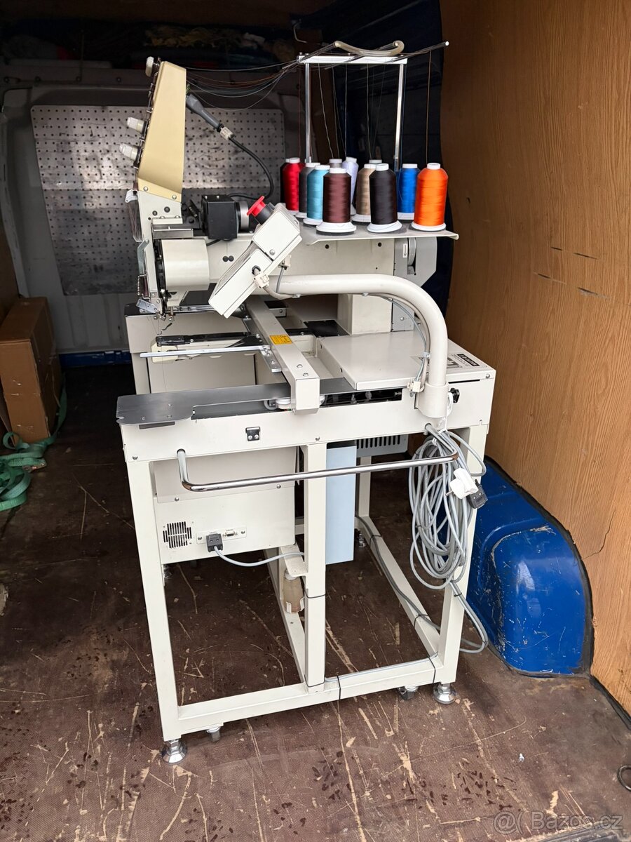 Průmyslový vyšívací stroj Brother BE-1201B-AC-PC - 5