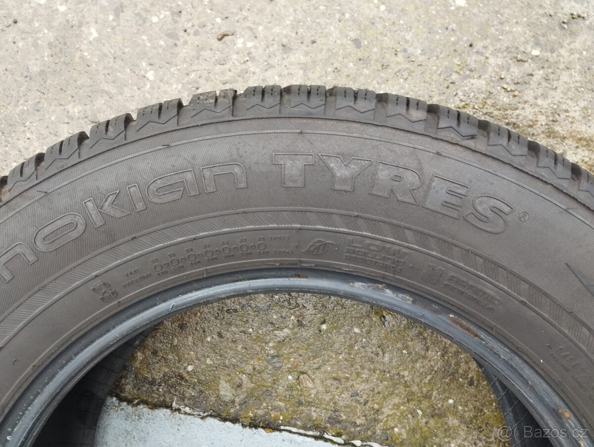 Nokian WR SUV 4 215/65 R16 98H - 5