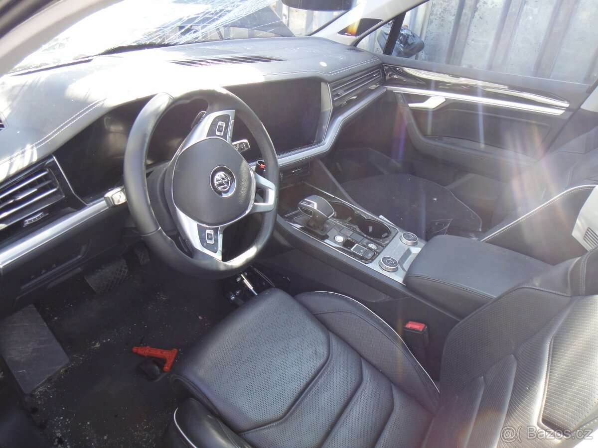 VW Touareg 2018 - 5