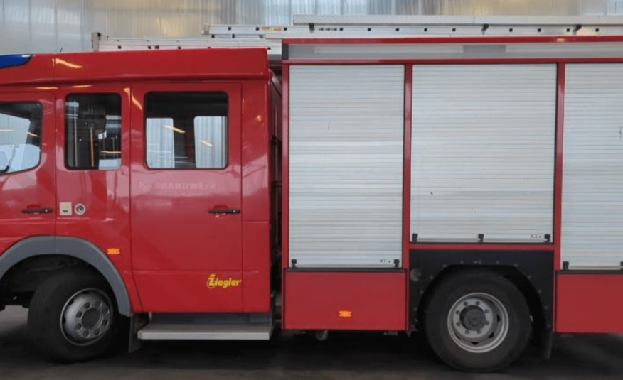 Hasičské vozidlo, Mercedes Atego 1326 , 2000L