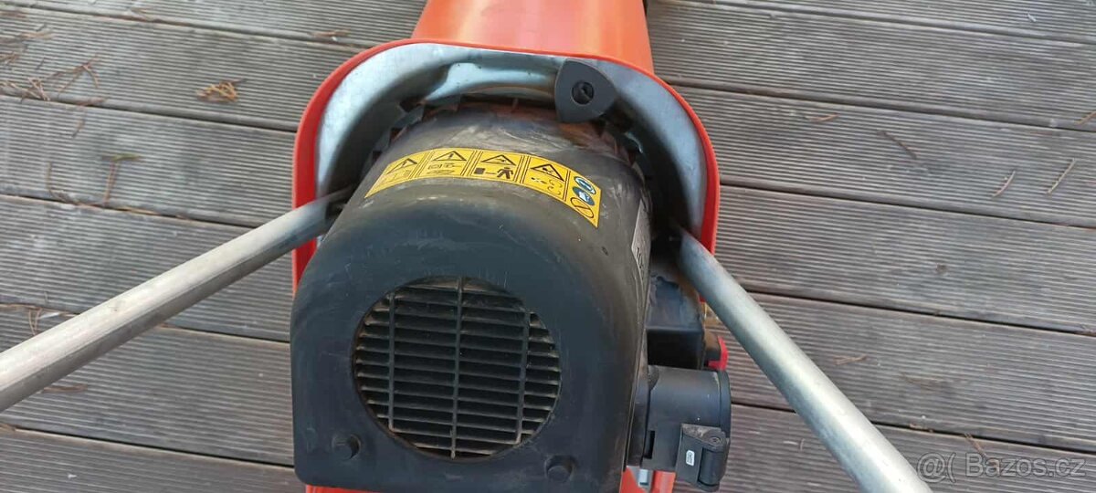 Štěpkovač - drtič větví - BioTec 2200 - 5