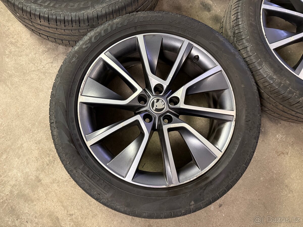 Originální alu kola Škoda Kodiaq Braga 5x112 R19 - 5