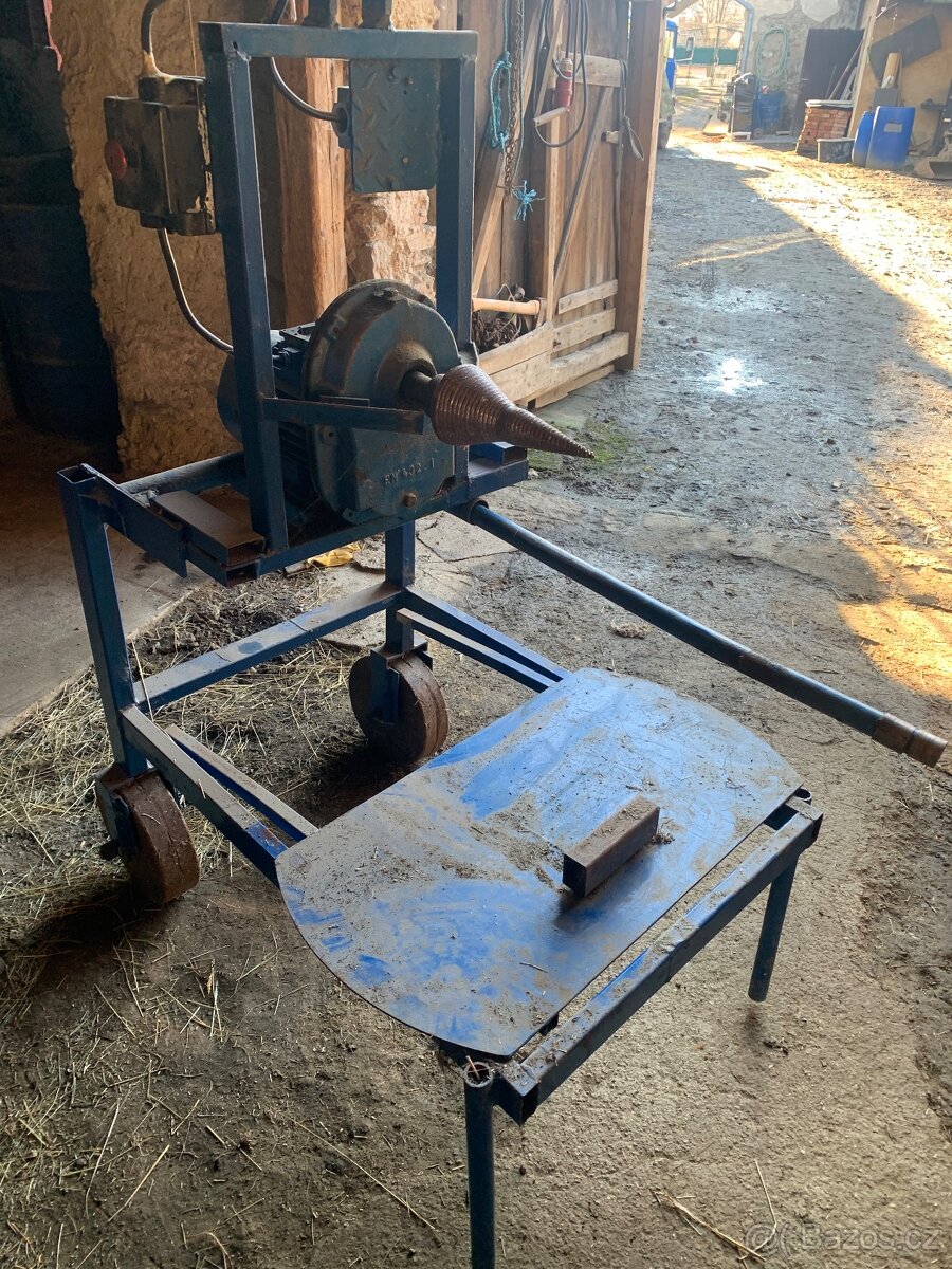 Kuželová štípačka na dřevo - 5