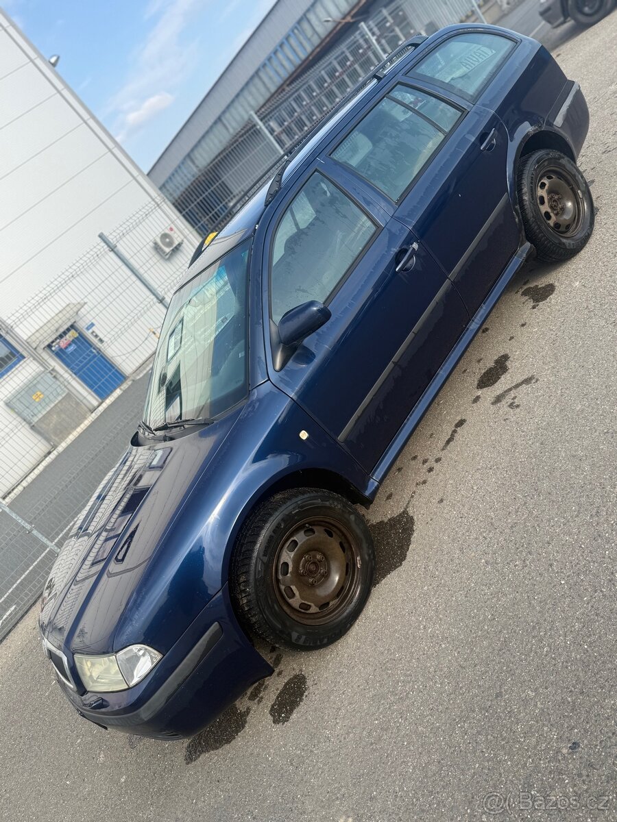 Skoda octavia 1.8t 110kw 4x4 dily - 5