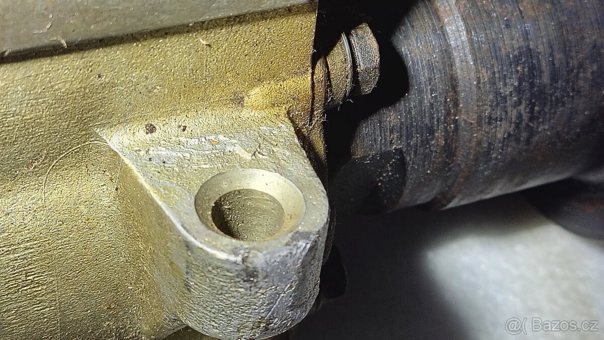 Praga V3S vštřikovací čerpadlo pv6a8 - 5