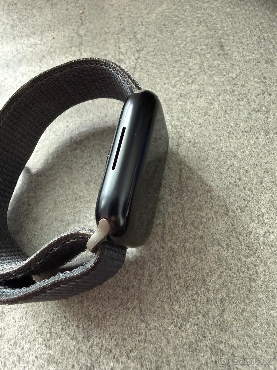 Apple Watch Series 9 45mm - 5