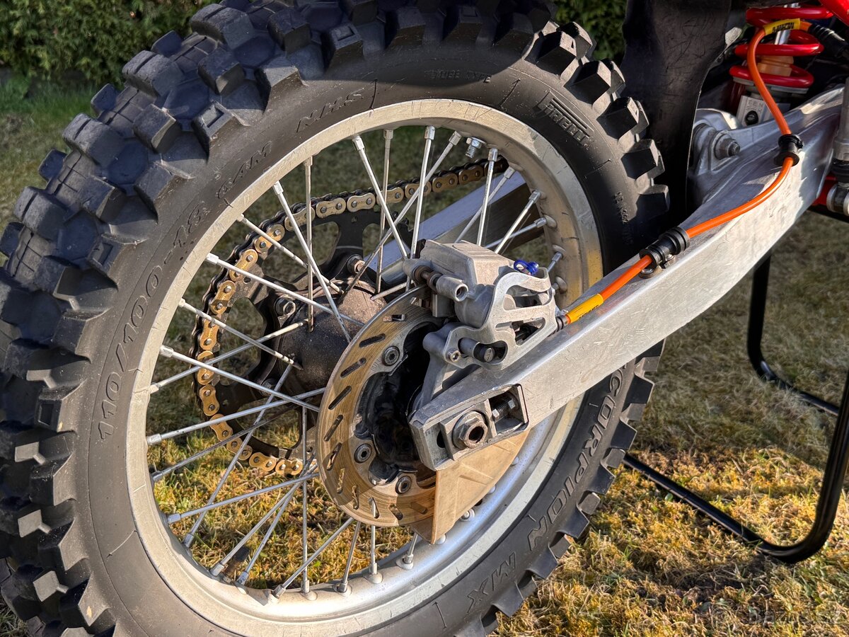 Honda CR 125R rv.1988 - 5