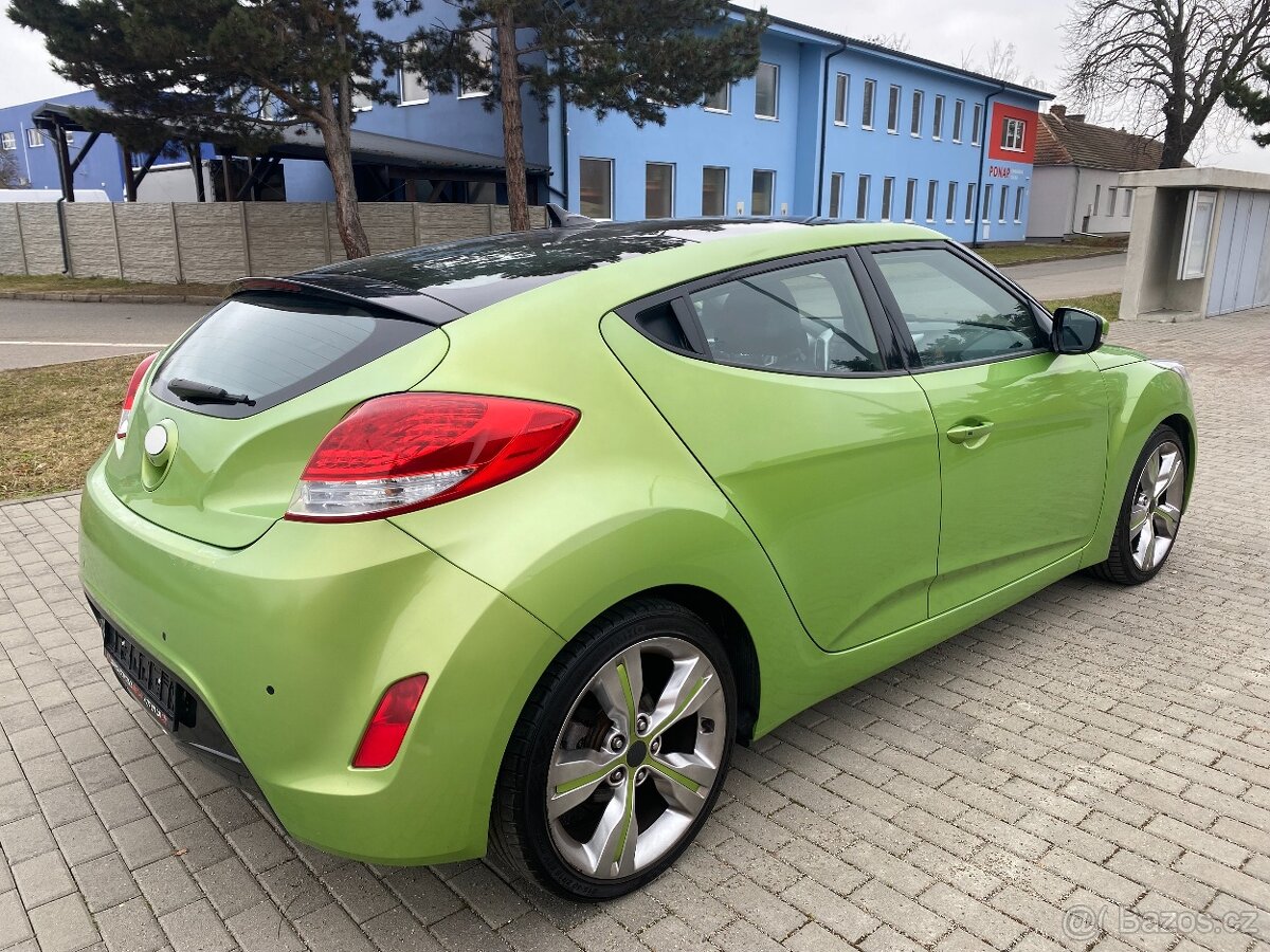 Veloster 1.6i, Premium, Plná výbava, Top stav - 5