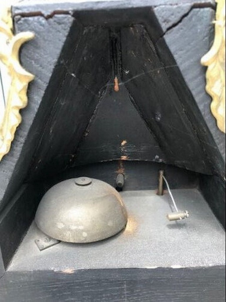 Francouzské hodiny Boulle z roku 1850 - 5