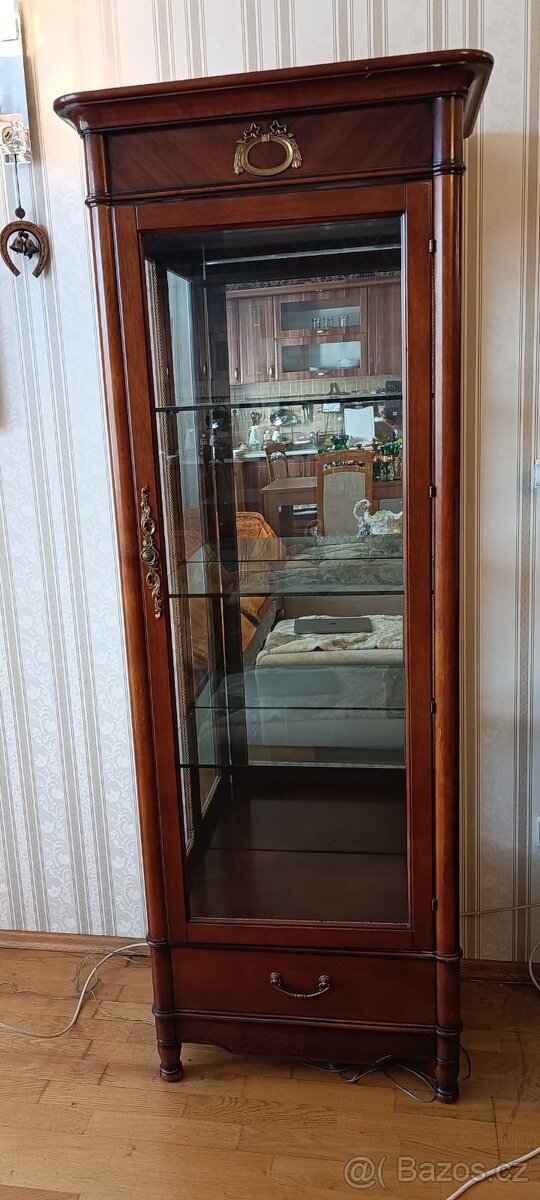 Prosklená vitrína - 5