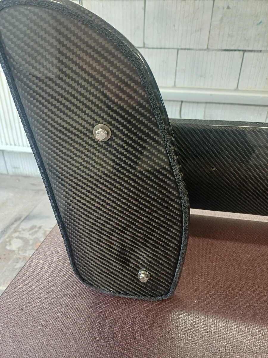 Karbon křídlo Impreza - 5