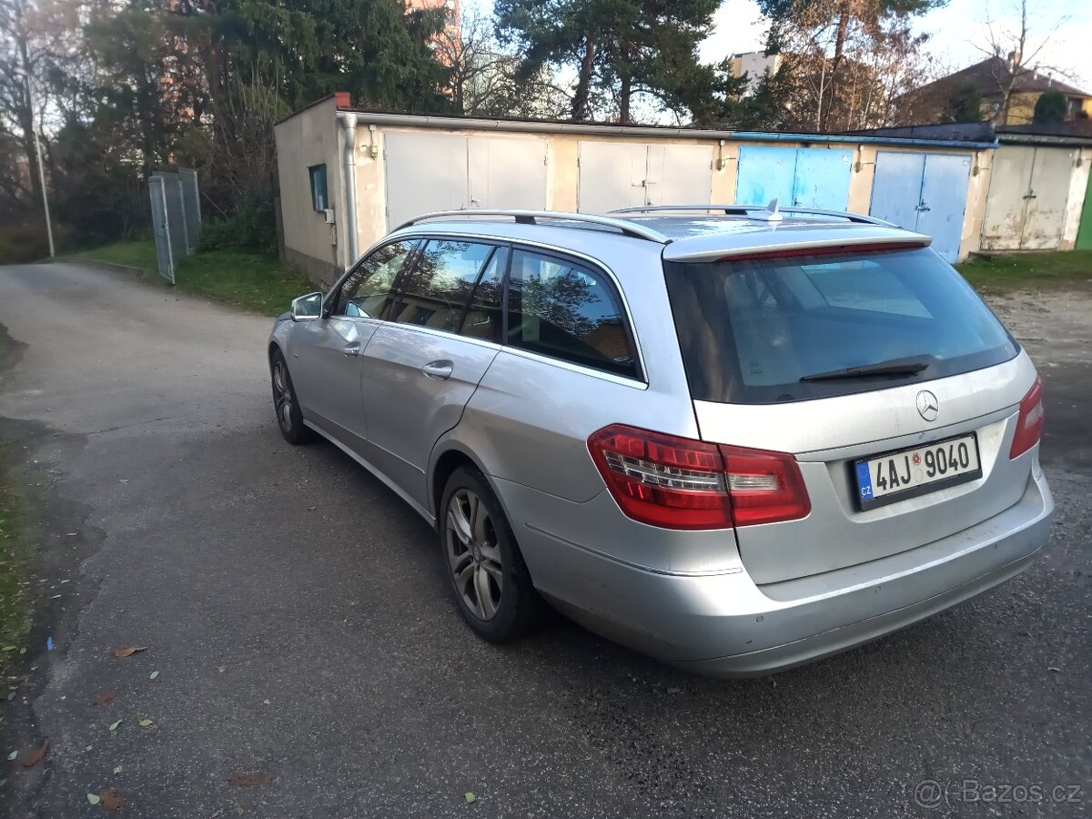Mercedes-Benz E 220 CDI (W212) STK 5/2027 - 5