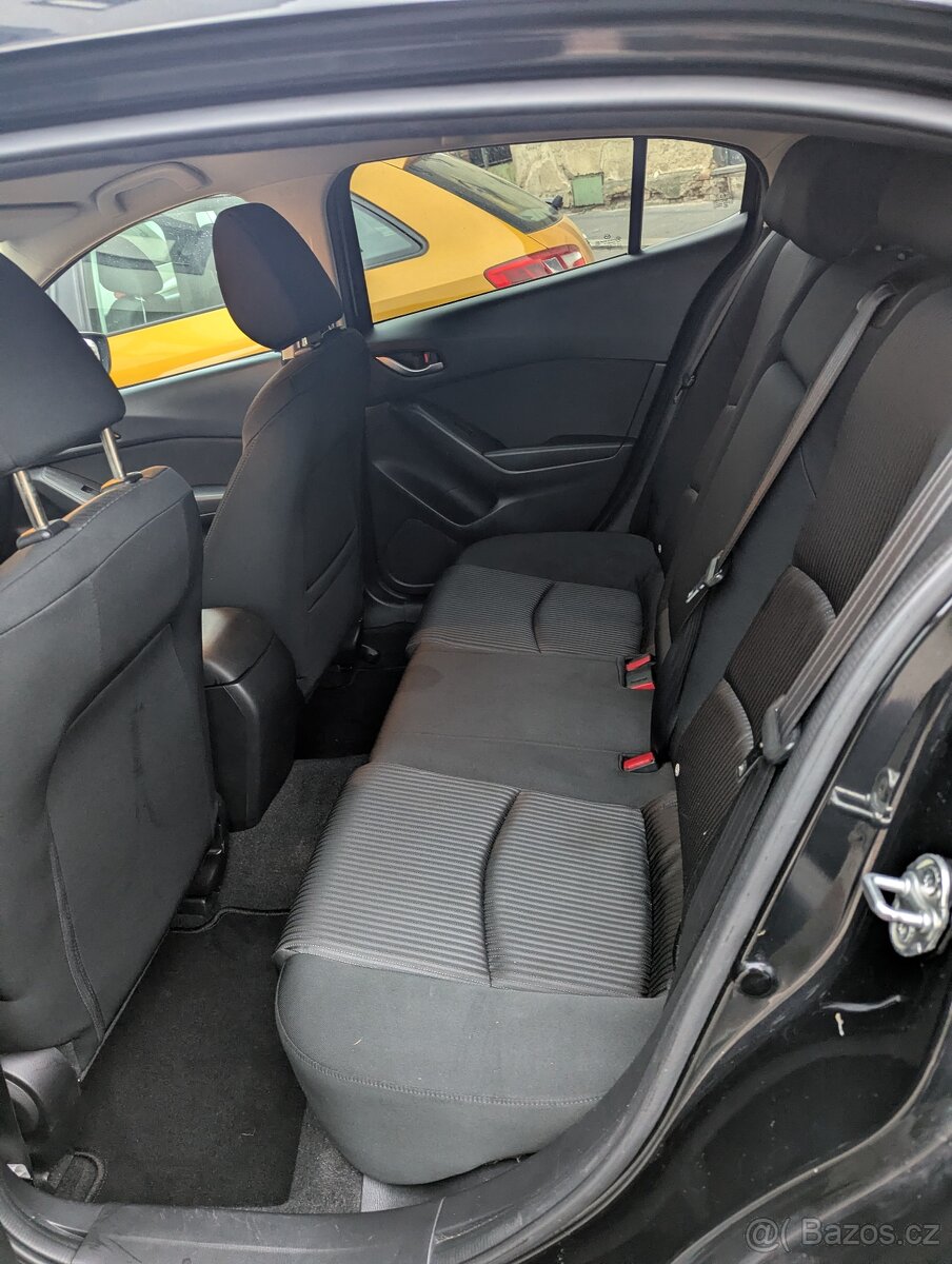 Mazda 3 2.2 D, 6MT, 2014 – pravidelný servis, spolehlivá - 5