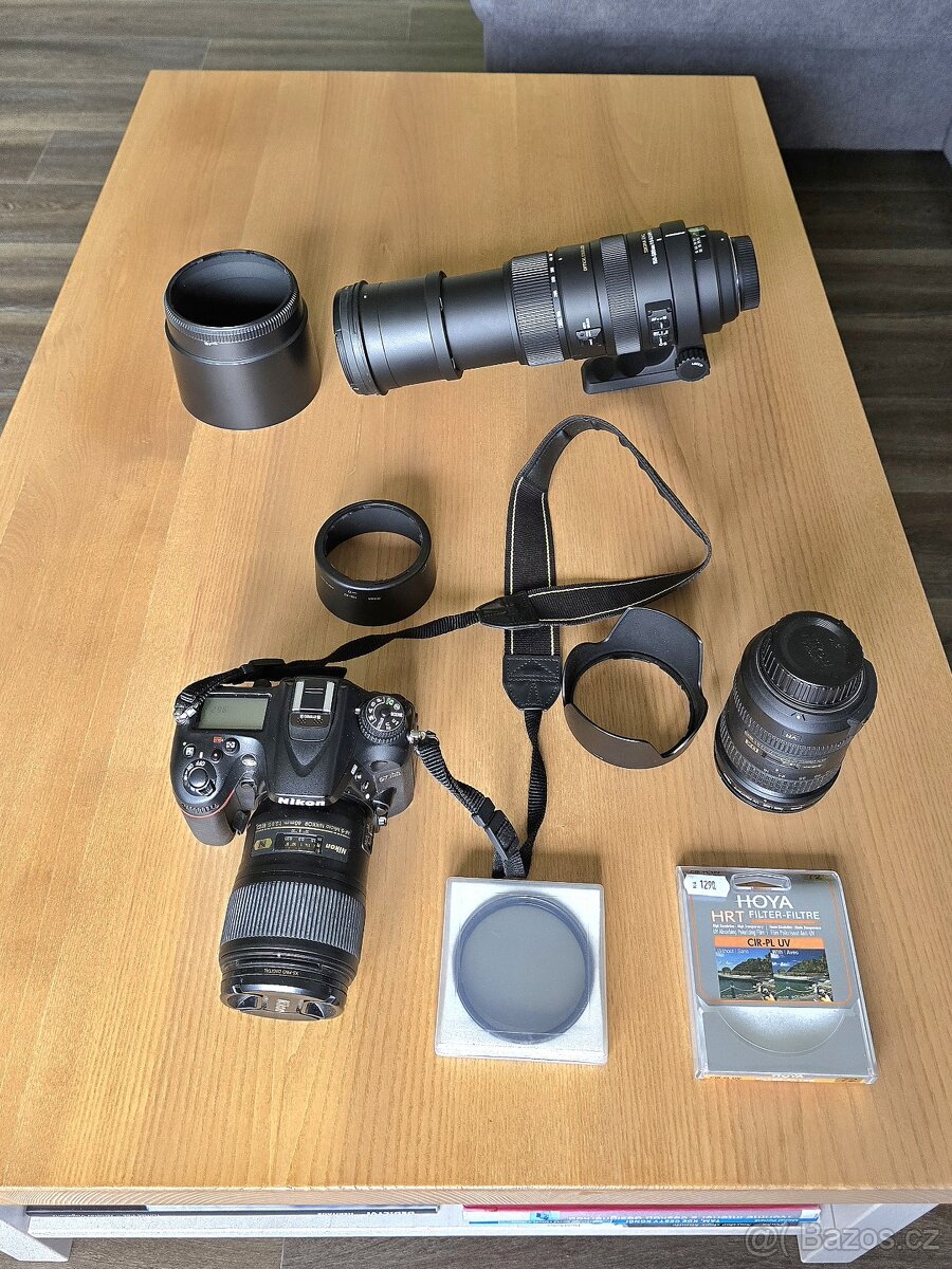 Foťák + objektivy - 5