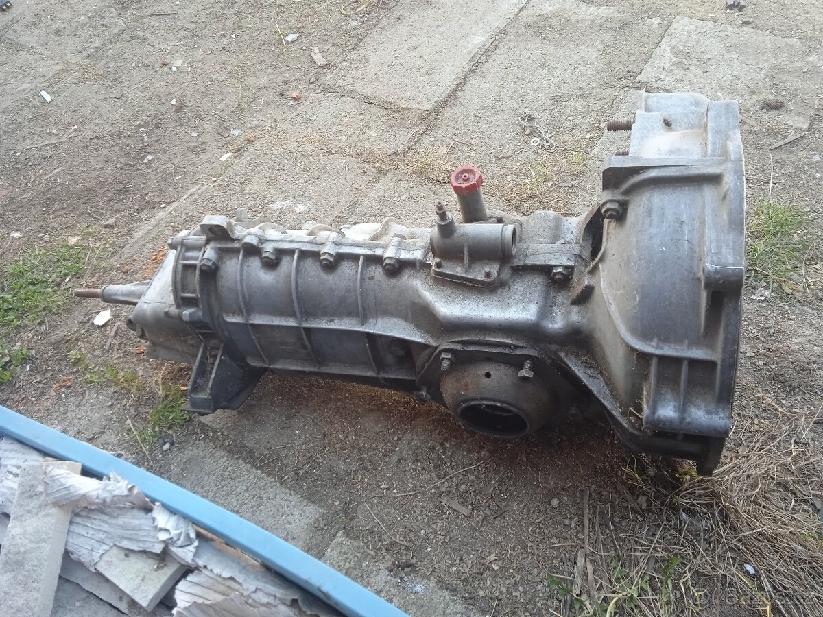 Škoda 100 plechařina - 5