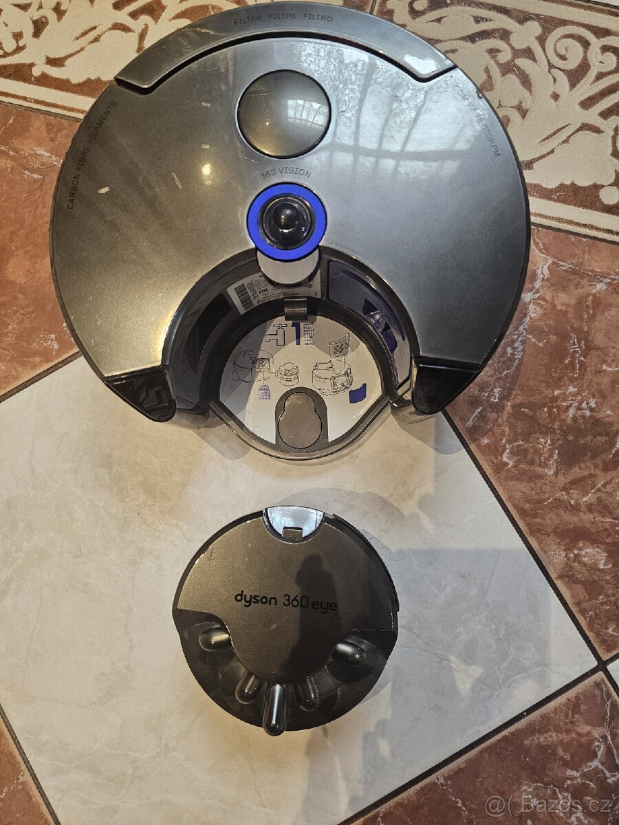 Roboticky vysavač Dyson 360 eye
P.c. 30000kc - 5