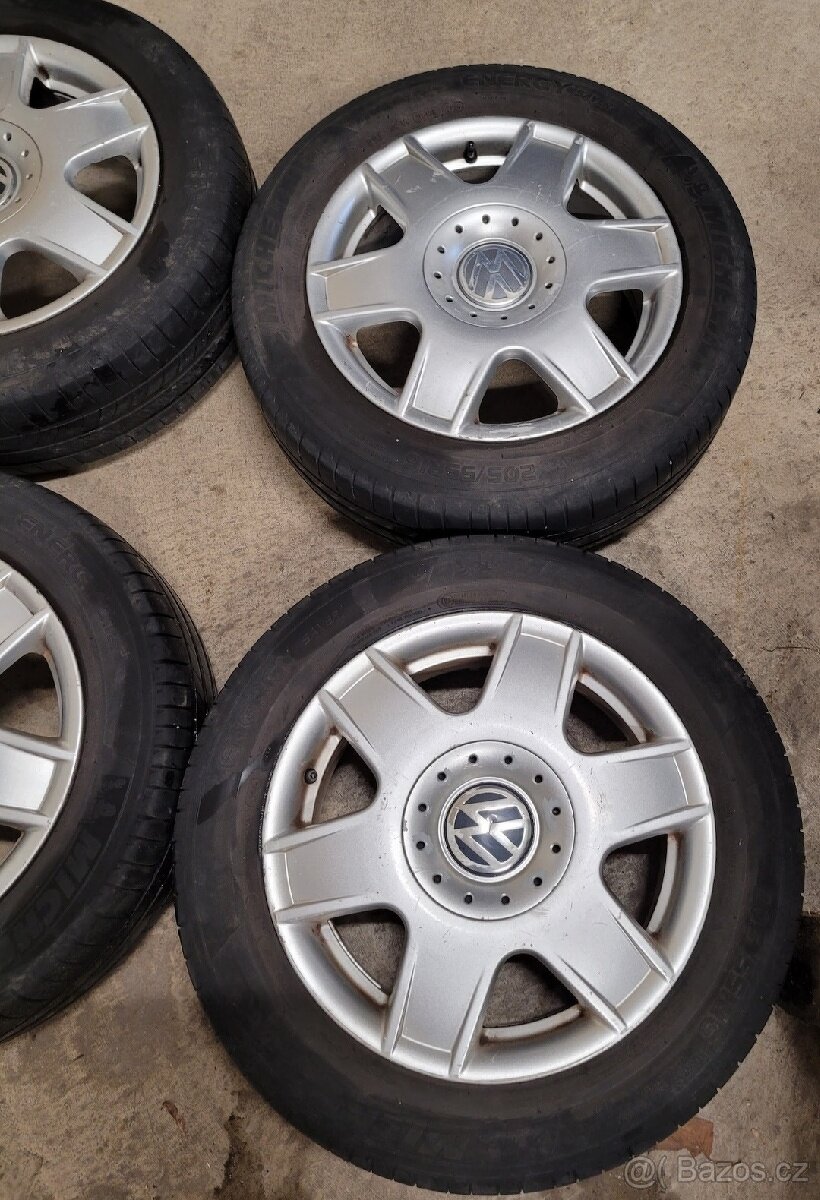 5x100 205/55 R16 - 5