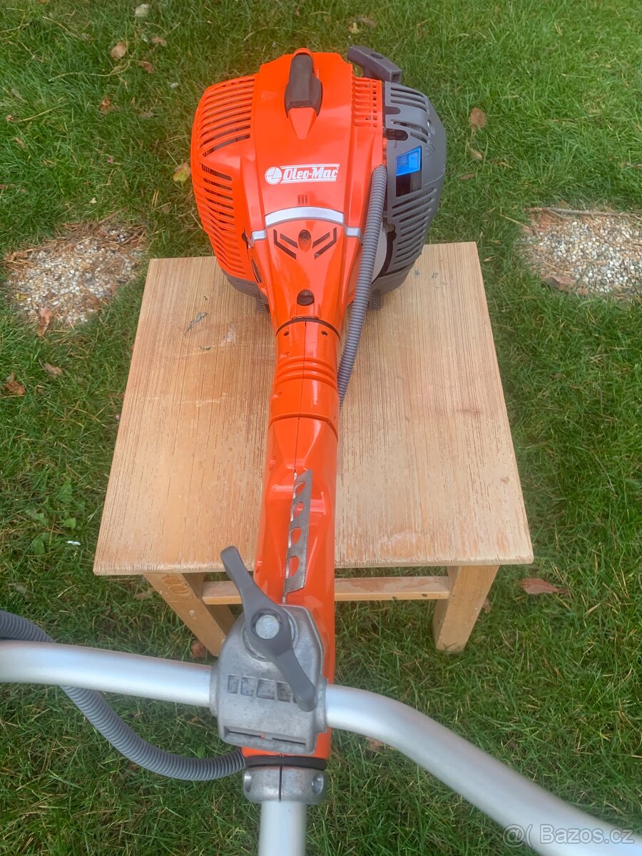 křovinořez Oleo-Mac BT 400 T + Popruh dvouramenný profi - 5