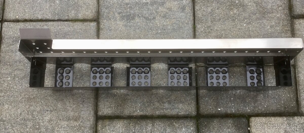 Prodam na Gril Weber udící box - 5