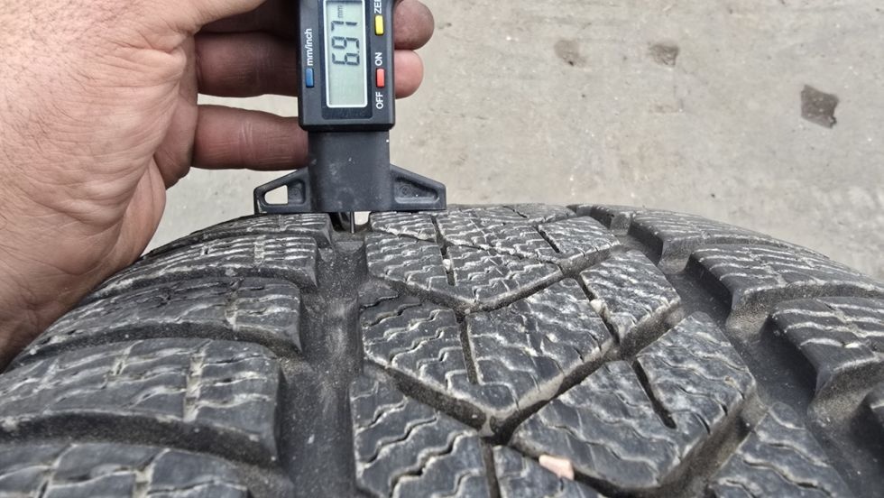 Zimní pneumatika 245/40/19 Pirelli - 5