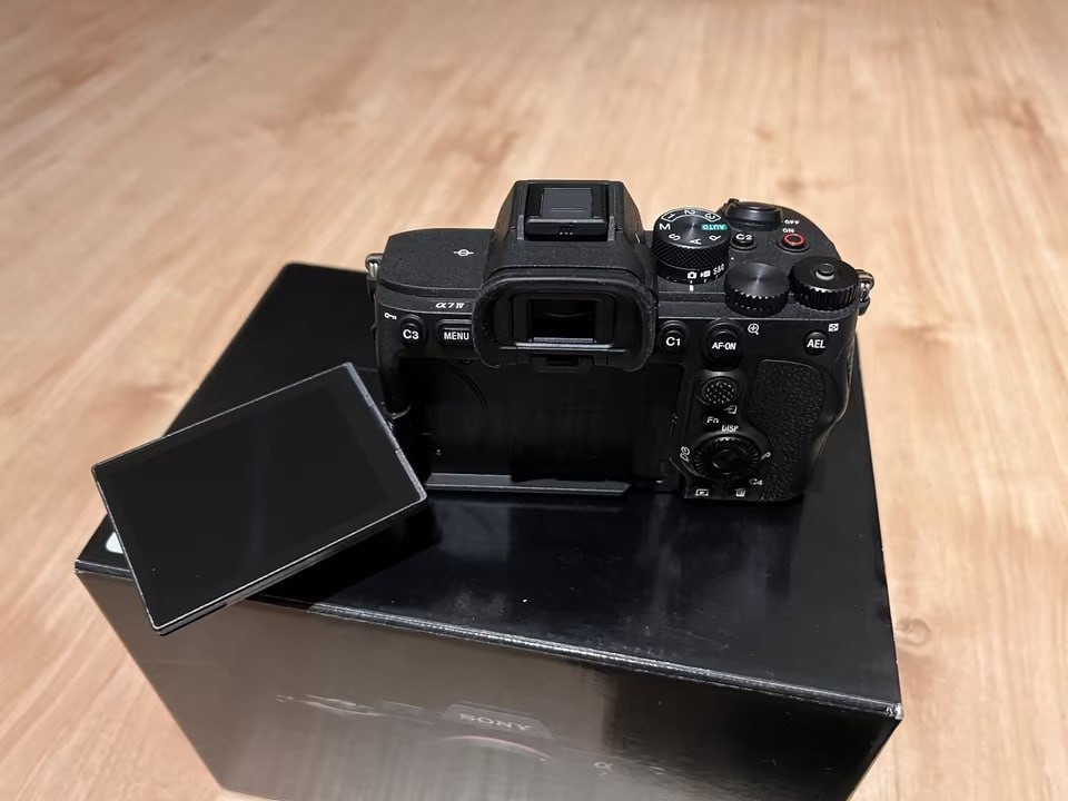Sony Alpha a7 IV - 5