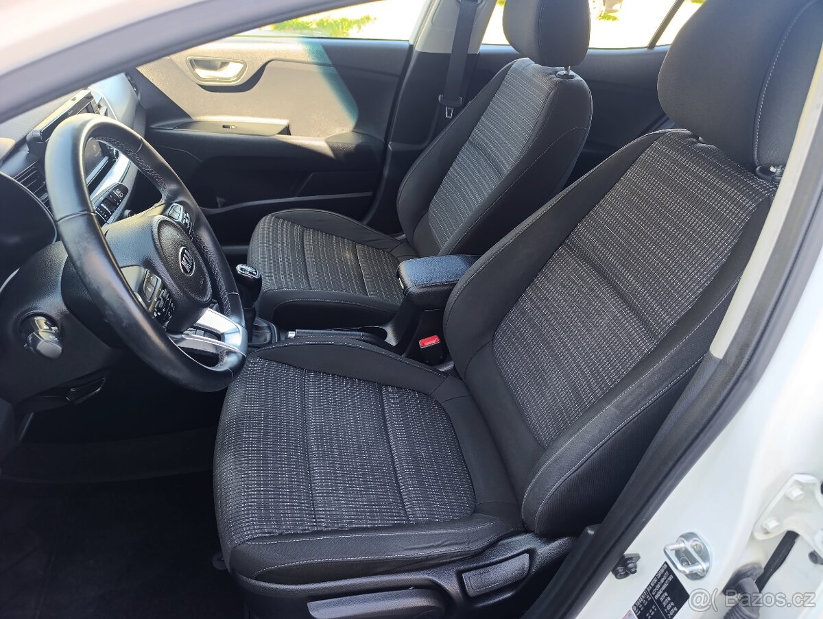 Kia Stonic 1,4 CVVT LPG KAMERA TEMPOMAT - 5
