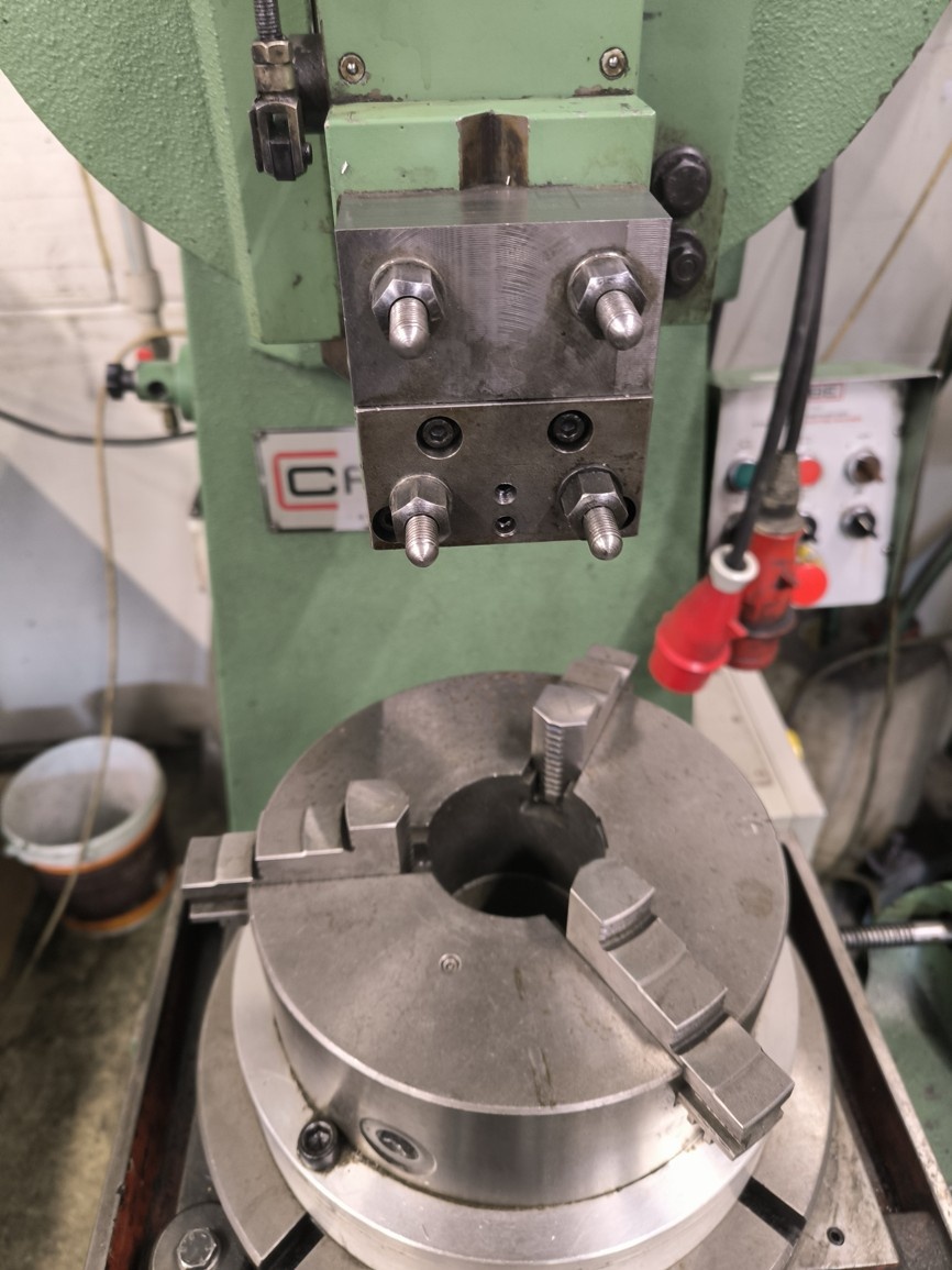 Svislá obražečka s otočným stolem CABE 250 ST - 5