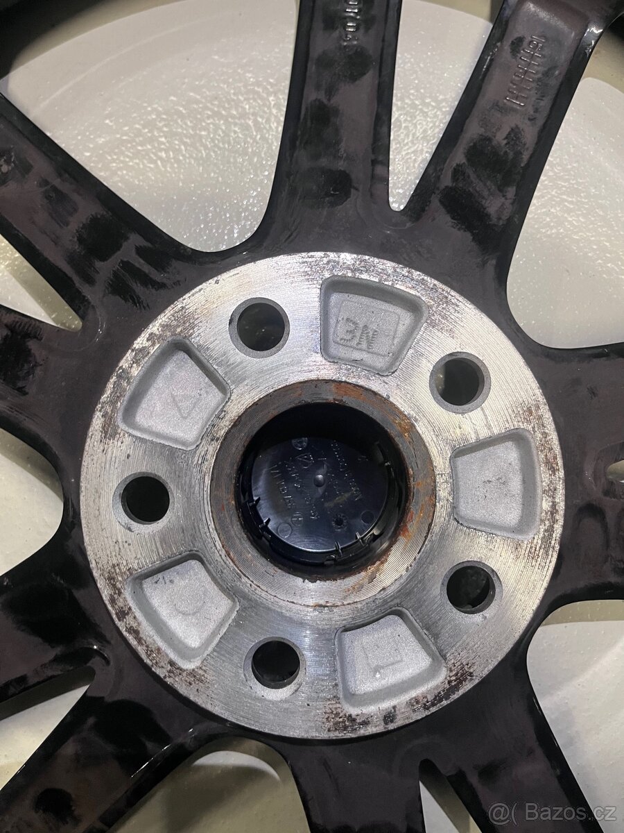 Allu kola (elektrony) VW Golf R-Line - 5