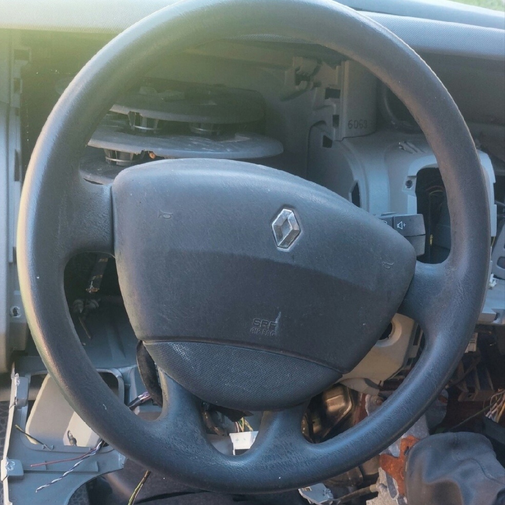 Renault trafic 1.9 dci 74kw 2005 74kw Opel Vivaro díly - 5