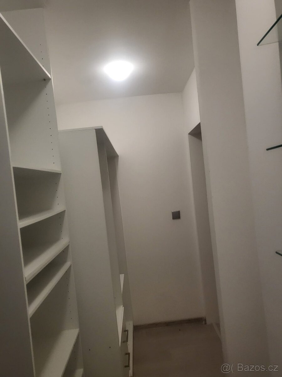 3+1 s balkonem 87 m2 - 5