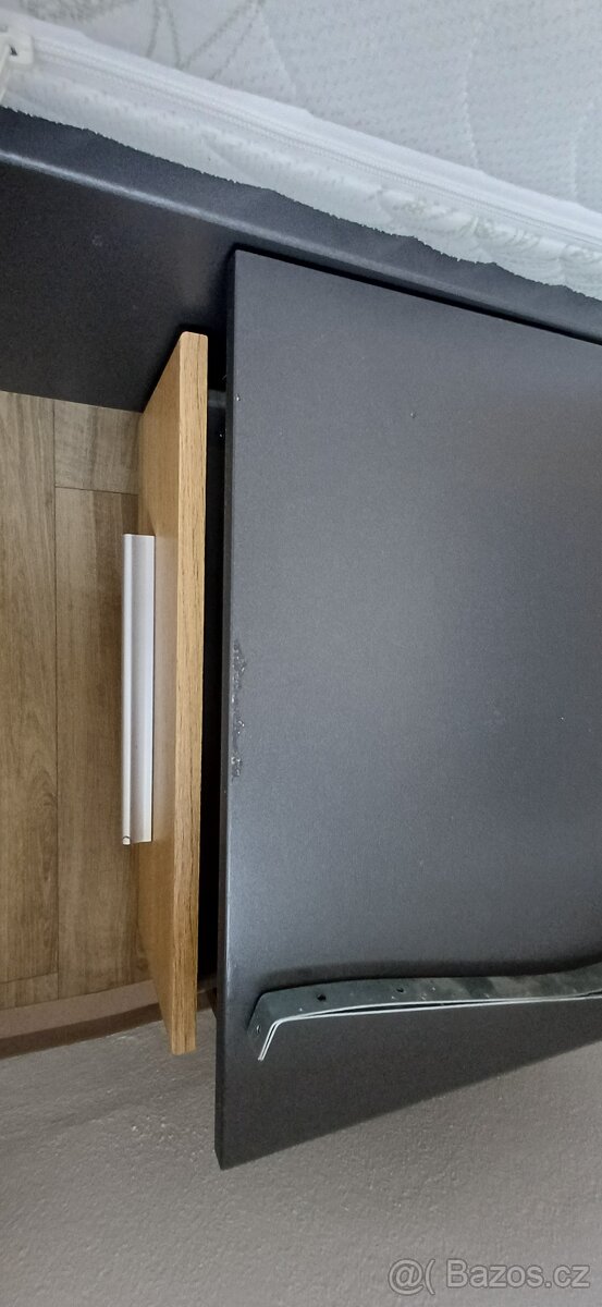 Manželská postel + matrace - 5