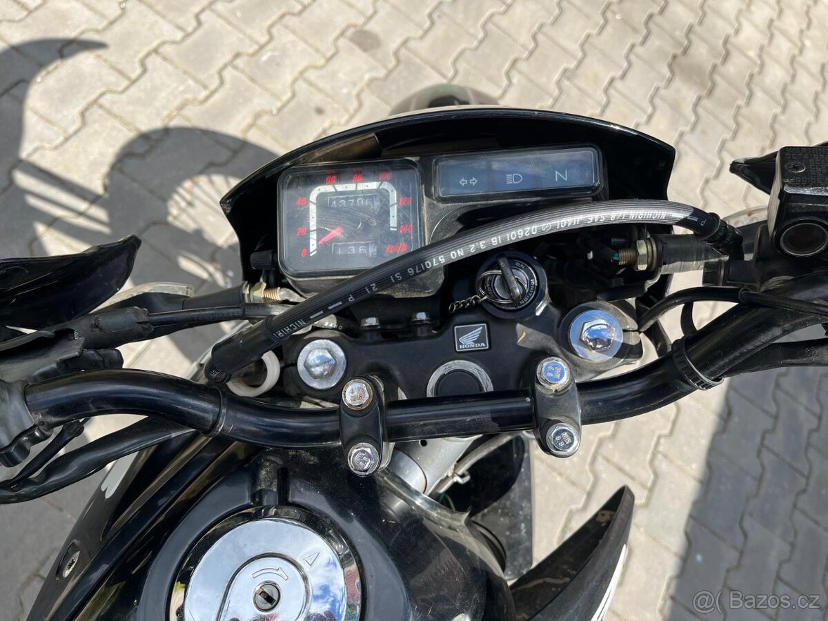 Prodám motorku HONDA XR 125 L