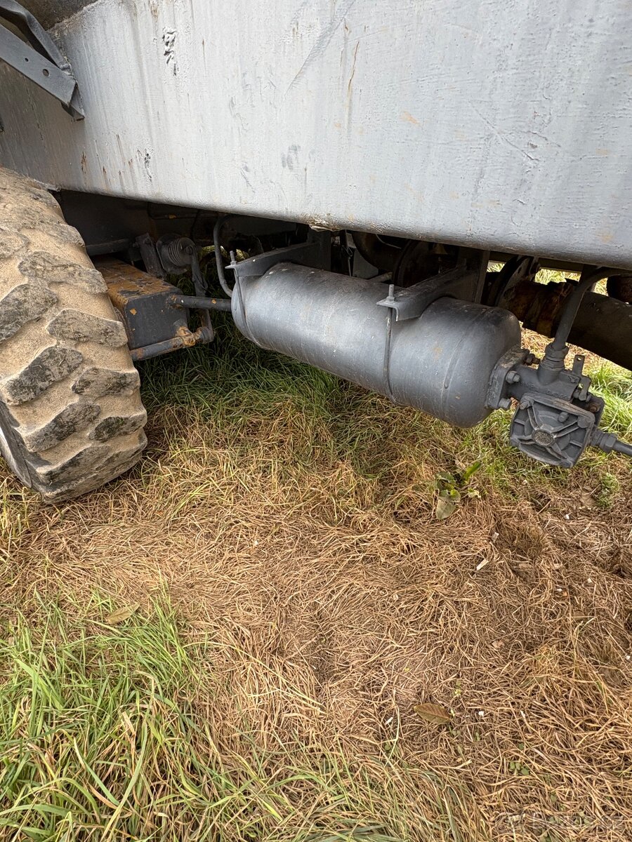 Cisterna fekál 8300L - 5