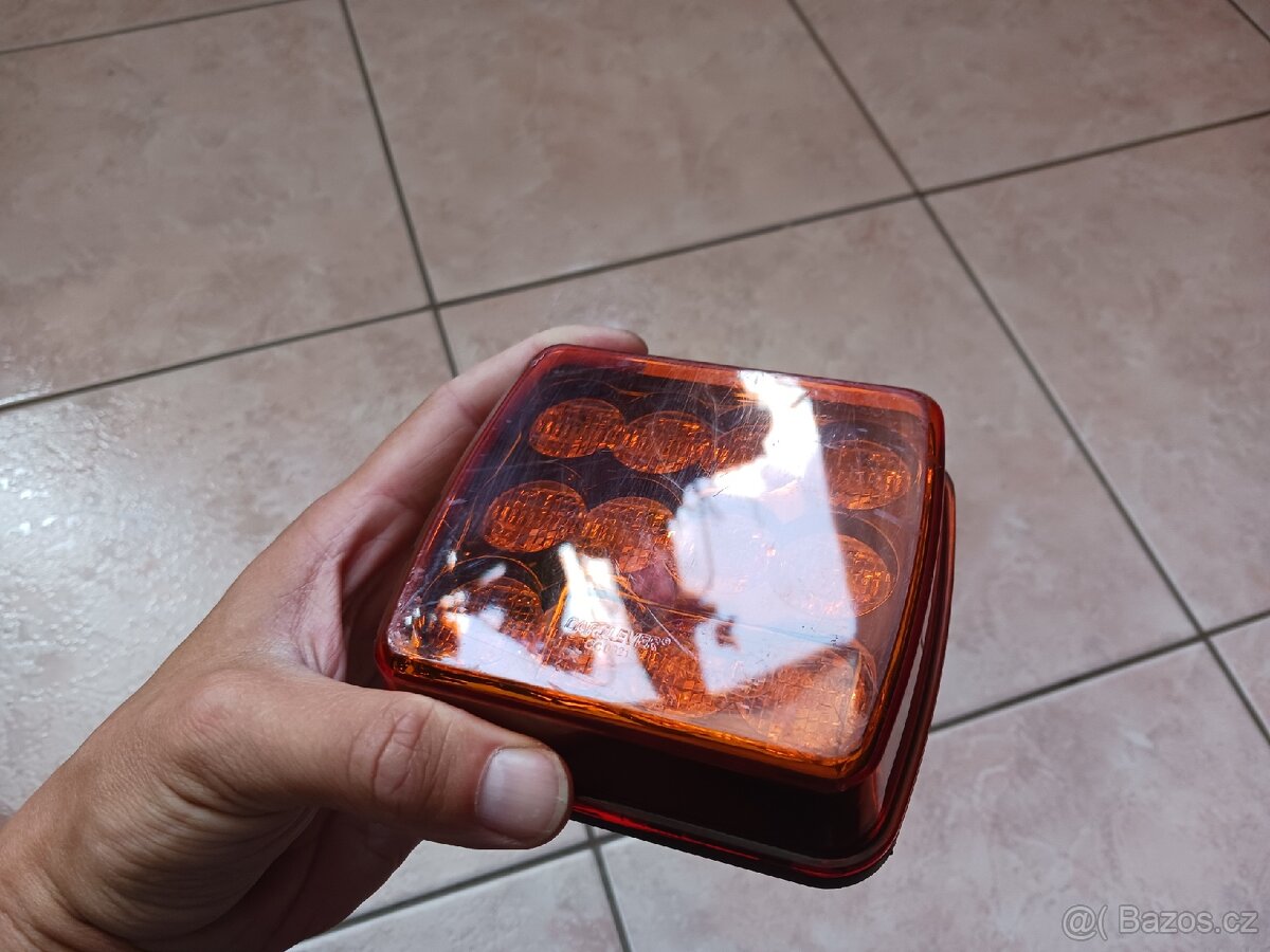 LED výstražné světlo, oranžové - 5