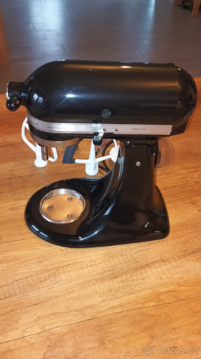 robot Kitchenaid Artisan - 5