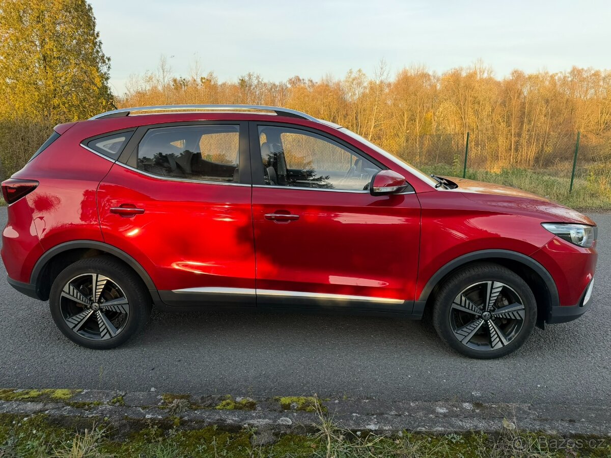 MG ZS, EV 105kW Luxury 73tkm m.ř. 2021 LED 1.Maj pano - 5