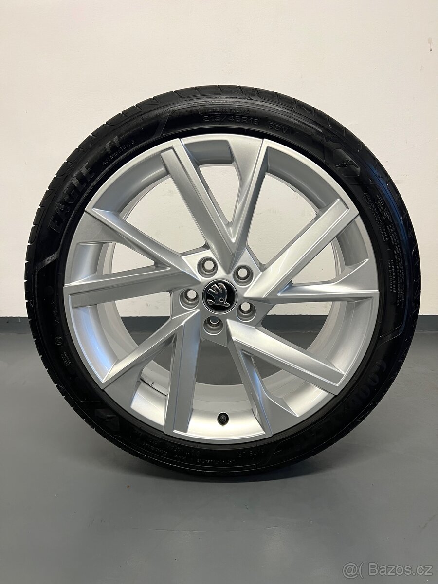 ☀️ Letní alu kola Vega, Škoda Kamiq, 5x100 r18 - 5