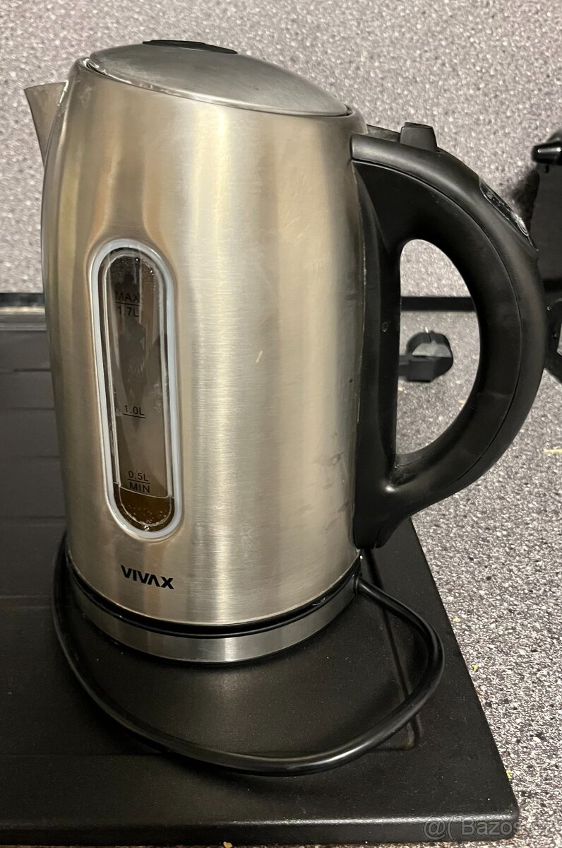 Prodám vybavení vinotéky, vinárny - 5